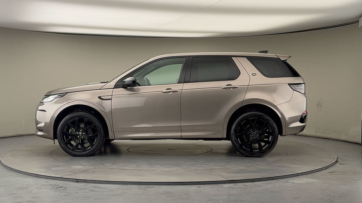 Land Rover Discovery Sport Image 15