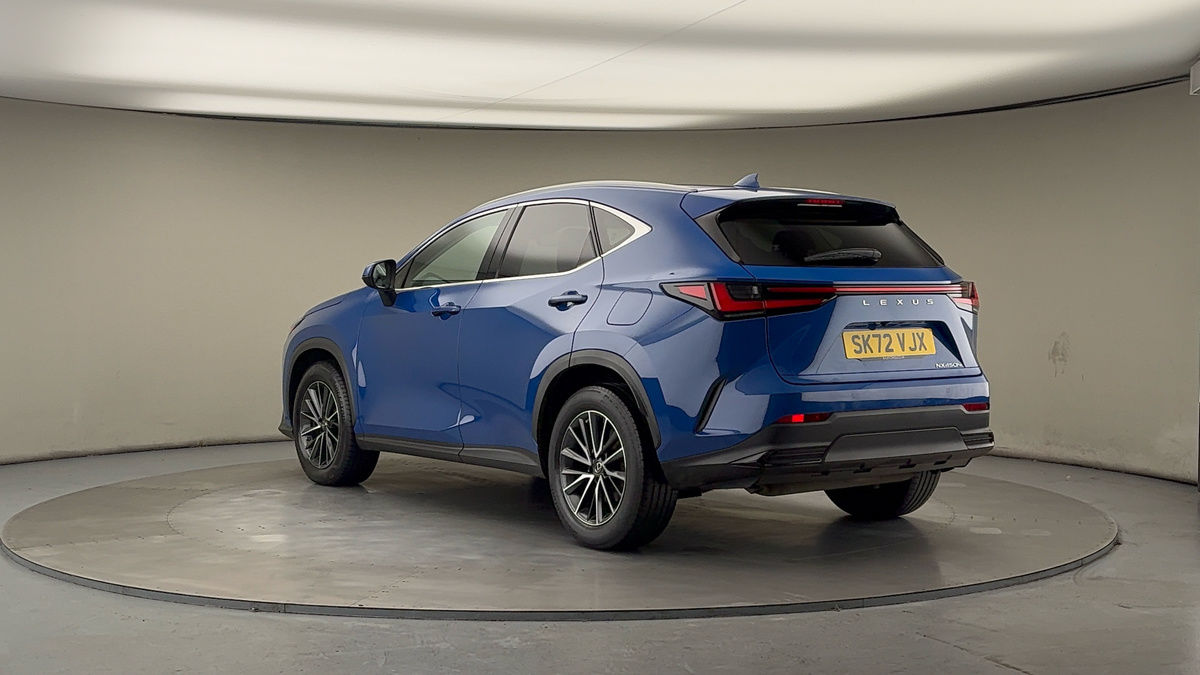 Lexus NX Image 2