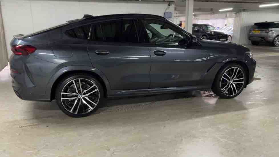 More views of BMW X6