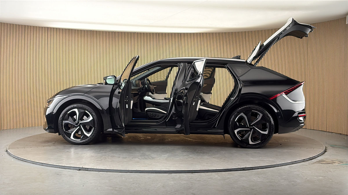 More views of Kia EV6