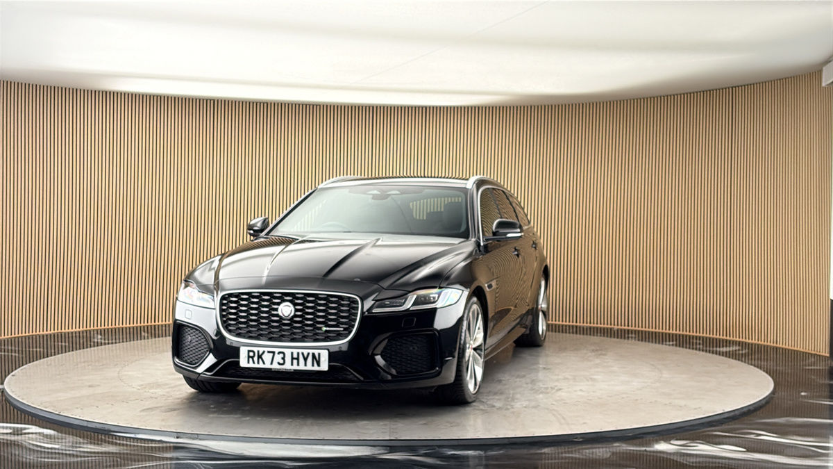More views of Jaguar XF