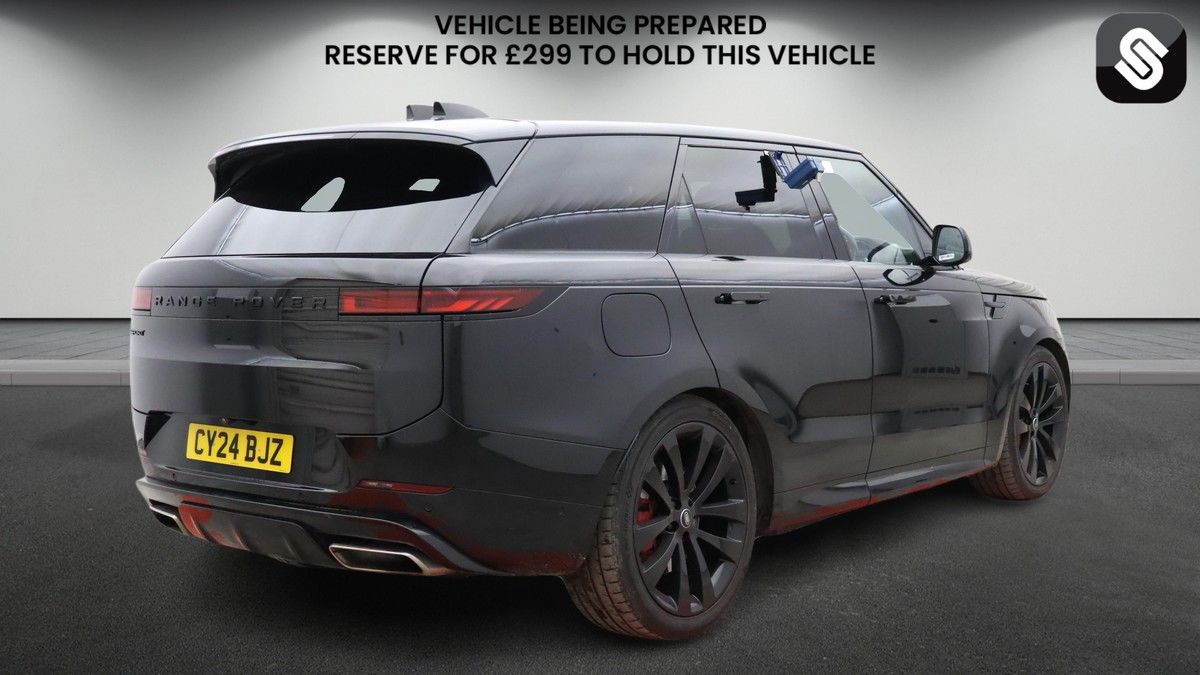 Land Rover Range Rover Sport Image 4