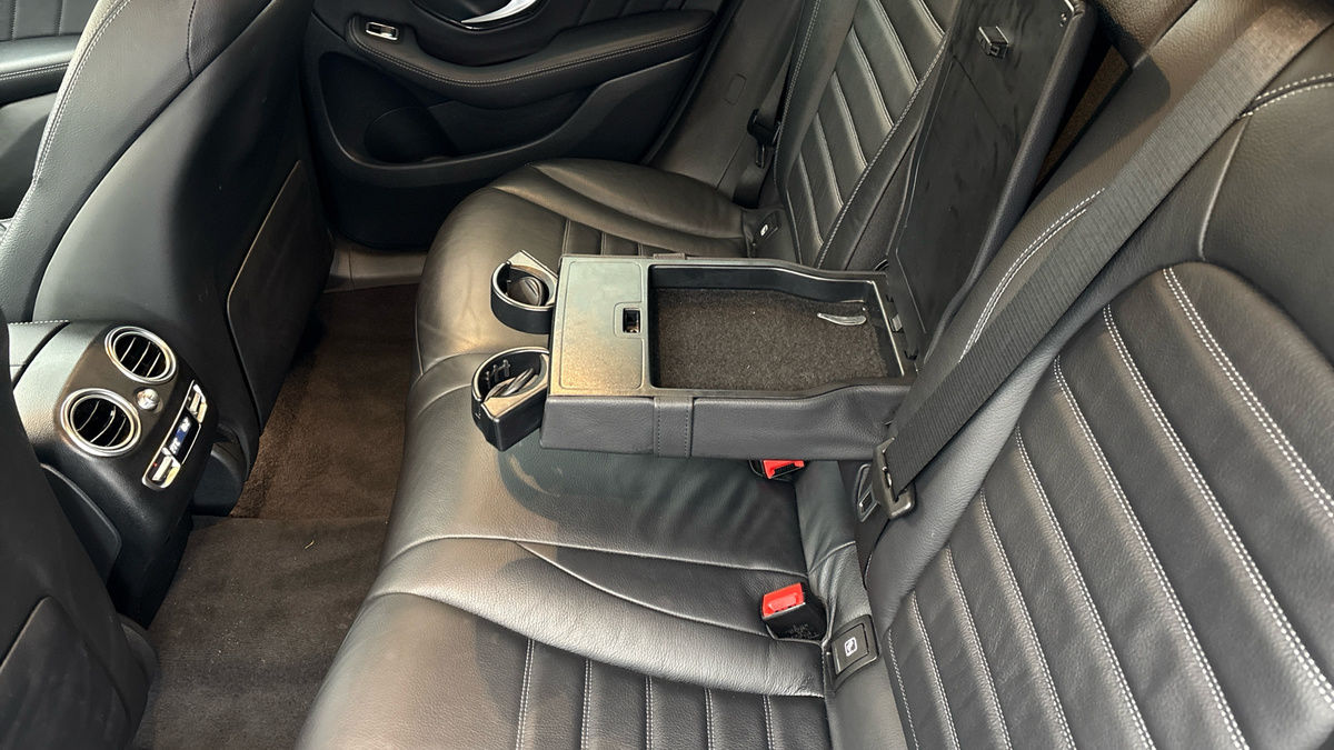 Mercedes-Benz GLC Image 9