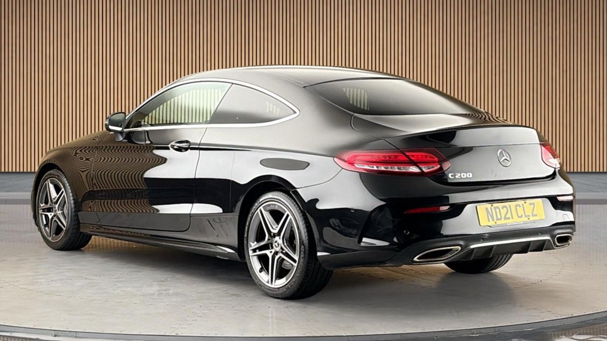 Mercedes-Benz C Class Image 2