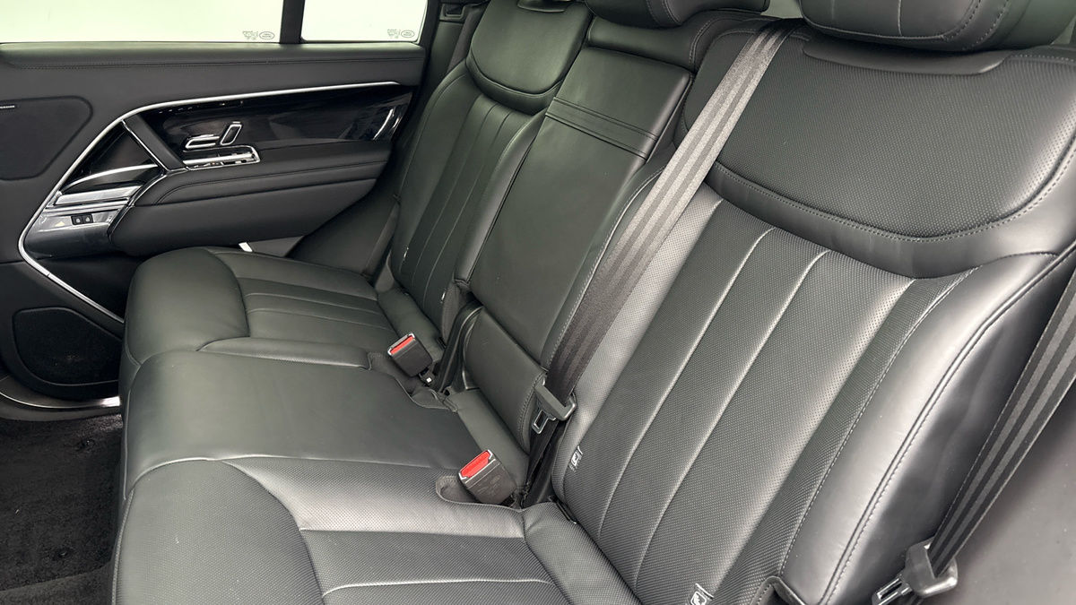 Land Rover Range Rover Image 8