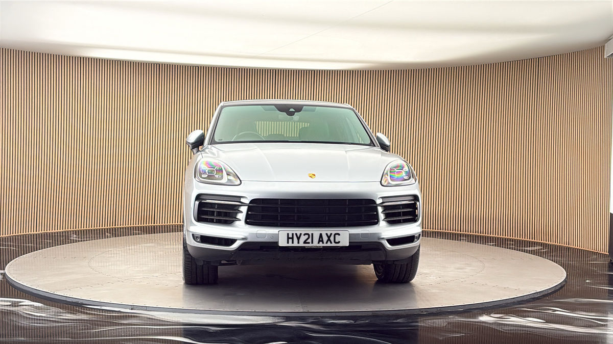 More views of Porsche Cayenne