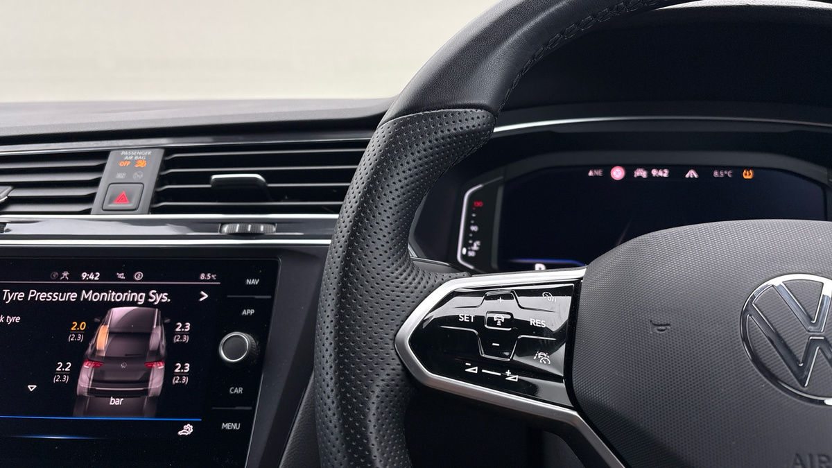 Volkswagen Tiguan Allspace Image 13