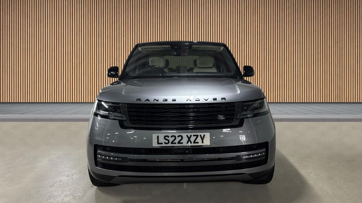 More views of Land Rover Range Rover