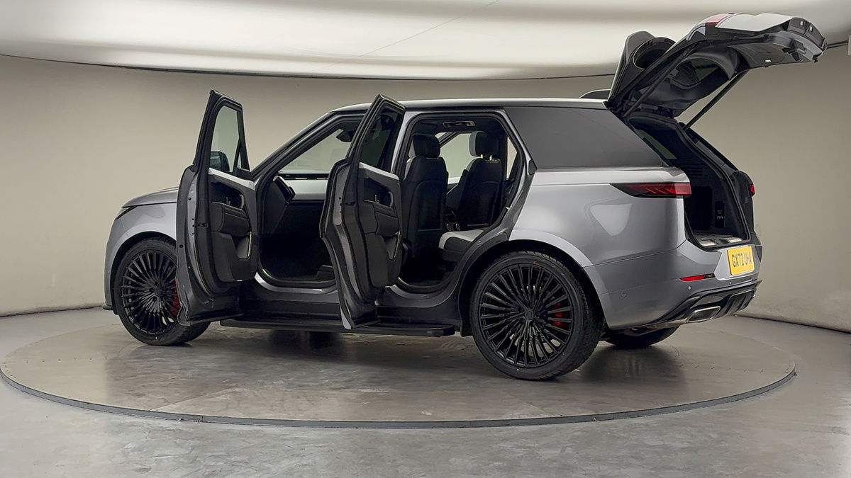 More views of Land Rover Range Rover Sport