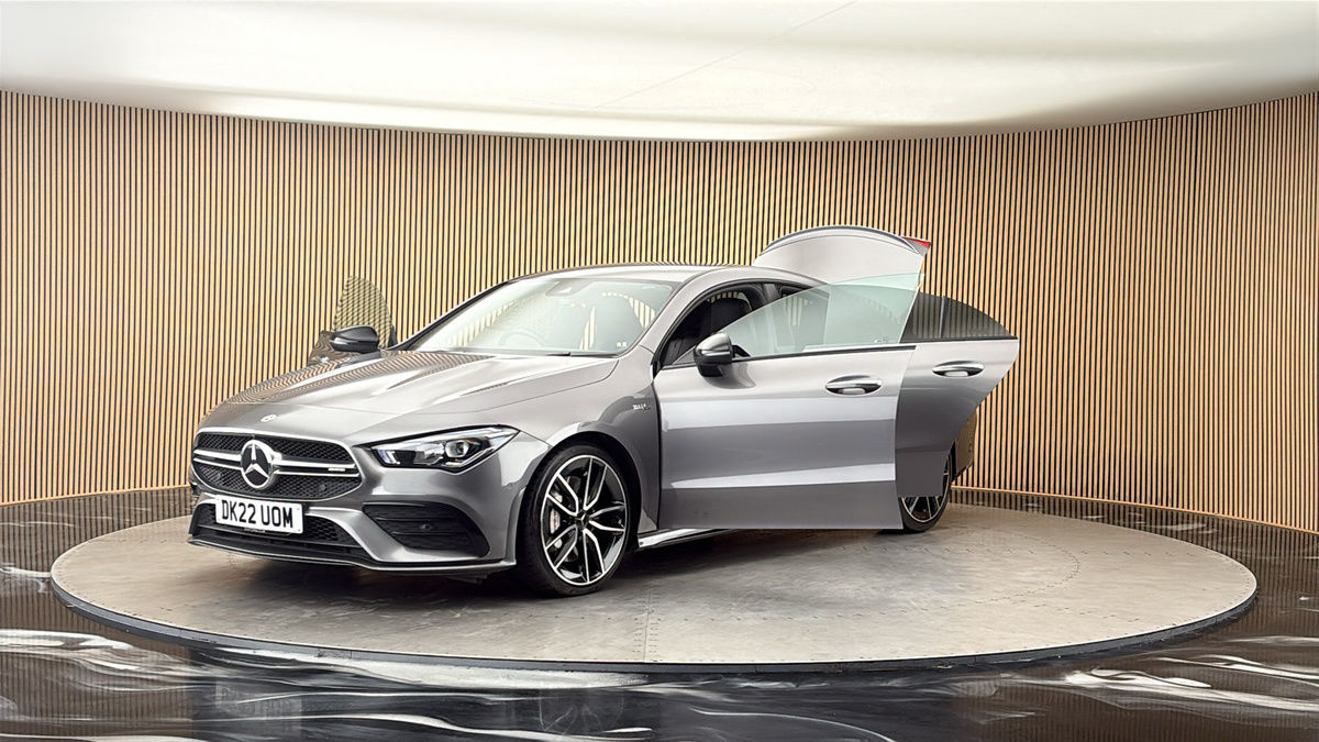 More views of Mercedes-Benz CLA
