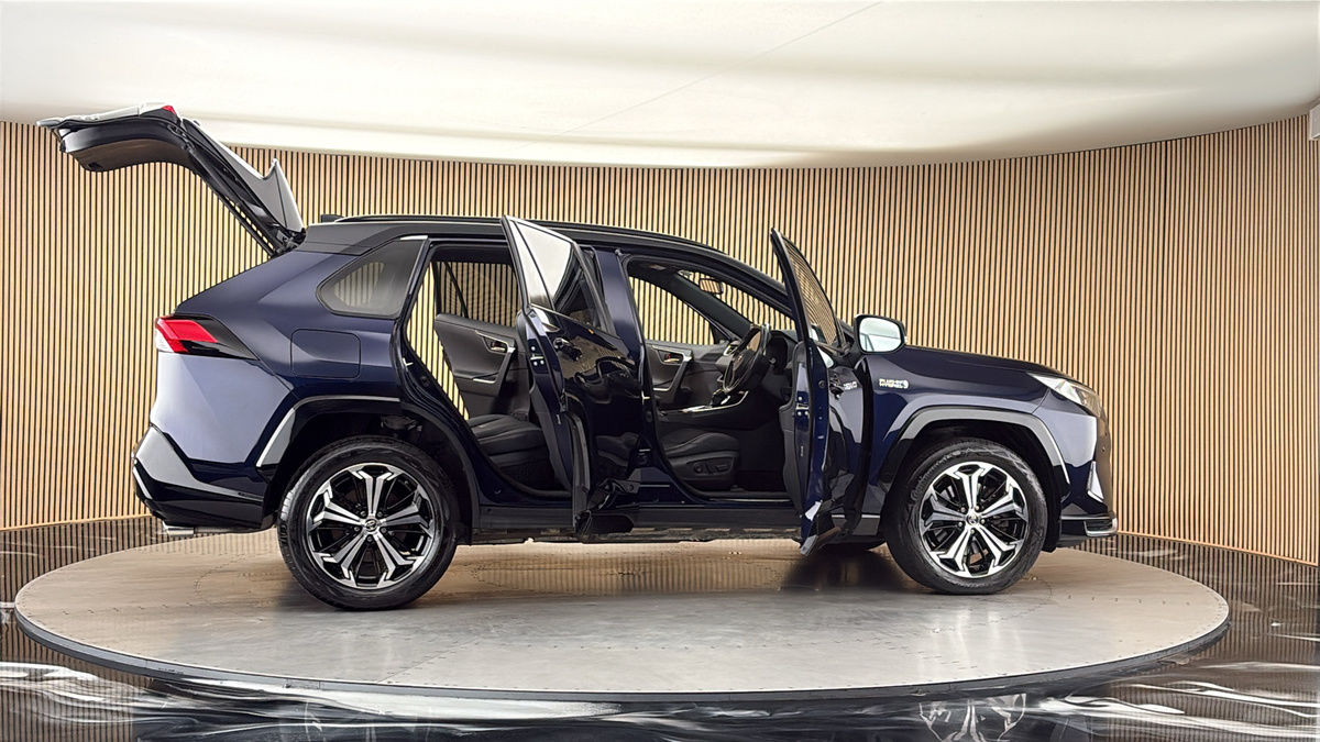 More views of Toyota RAV4