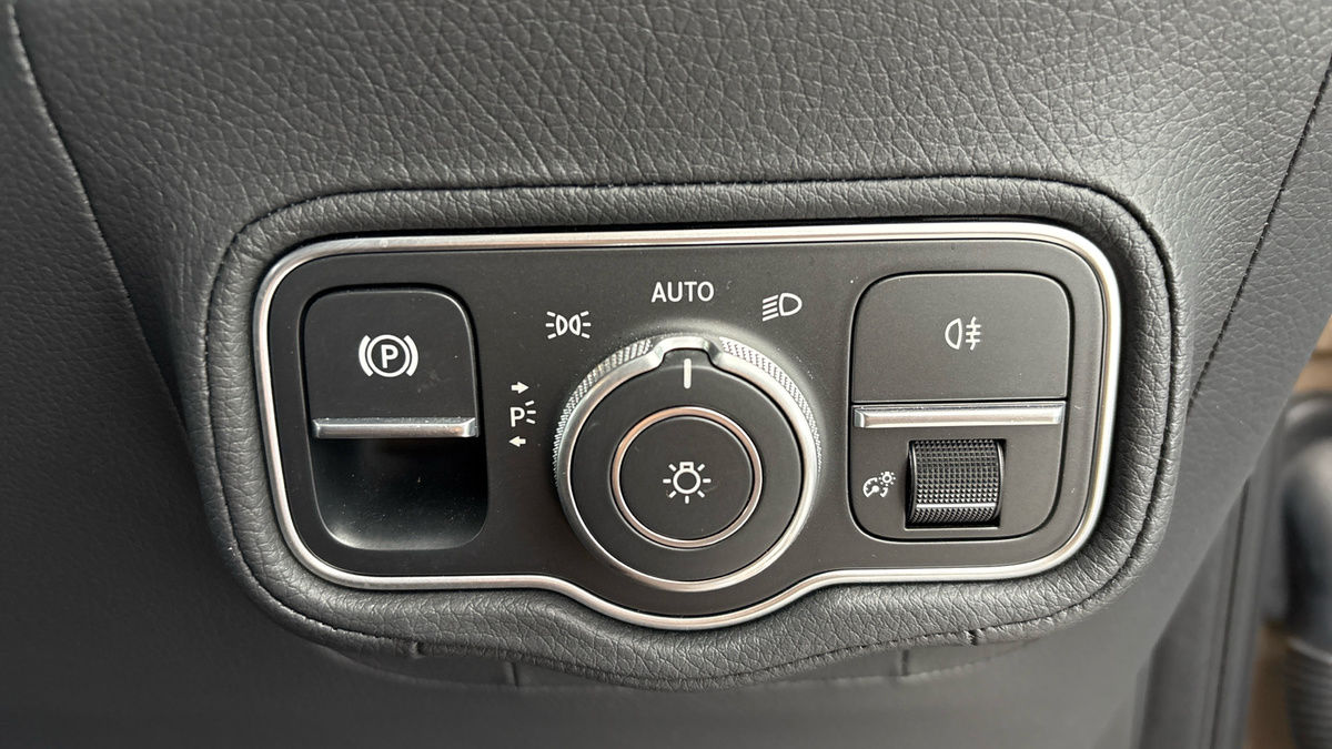 Mercedes-Benz G Class Image 44