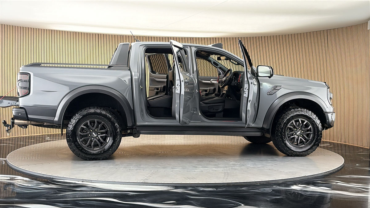 More views of Ford Ranger