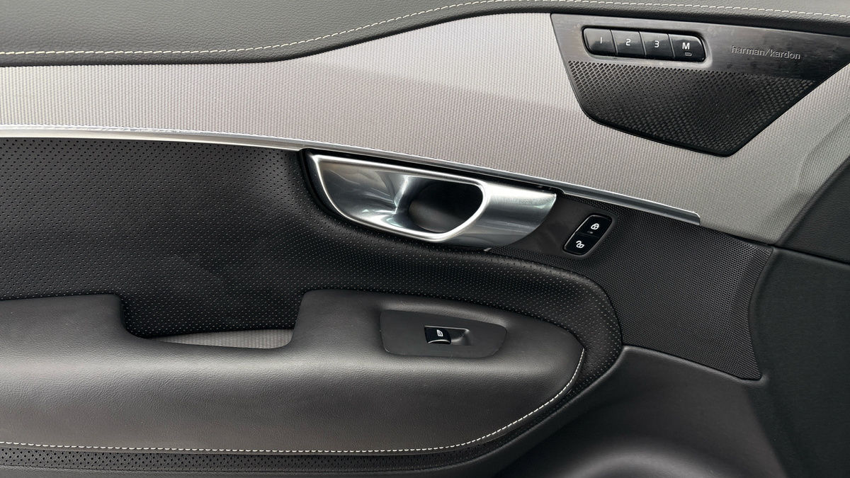 Volvo XC90 Image 19