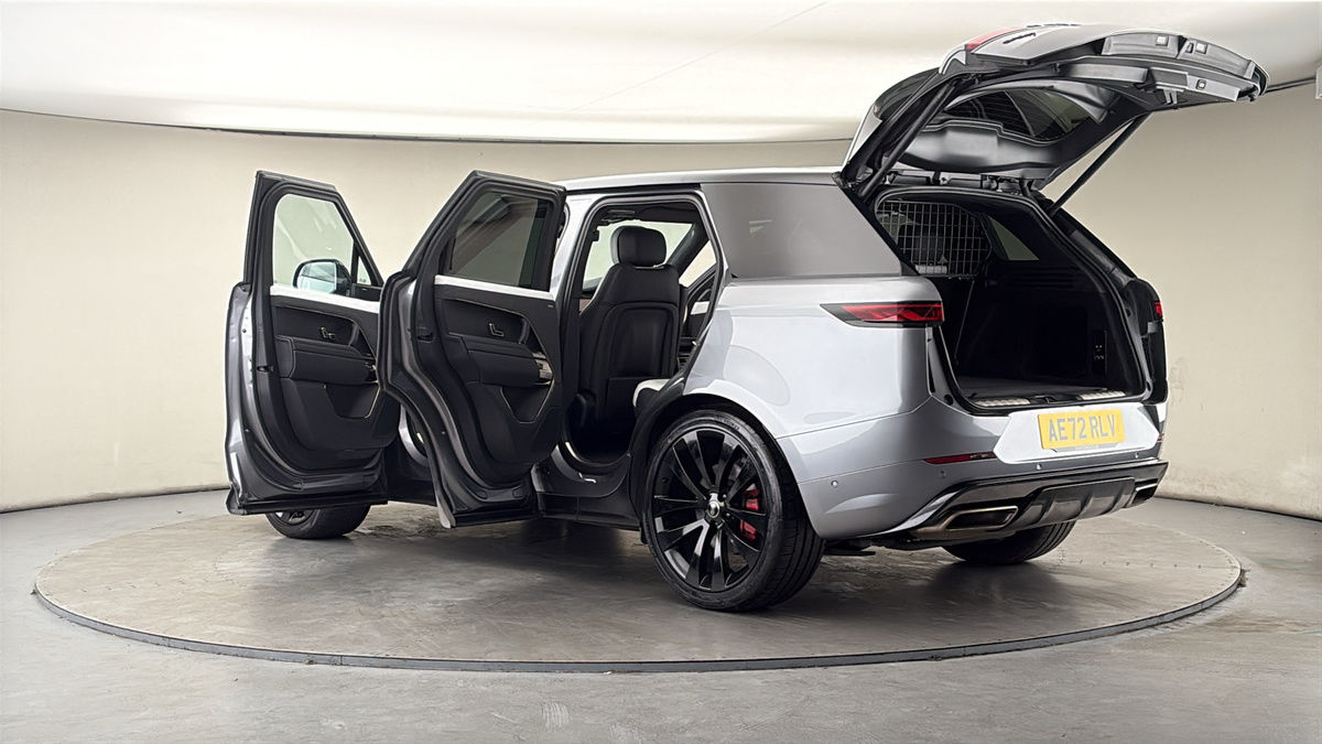 More views of Land Rover Range Rover Sport