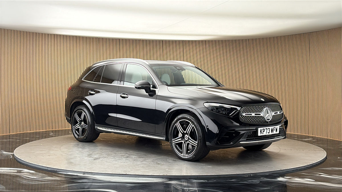 More views of Mercedes-Benz GLC