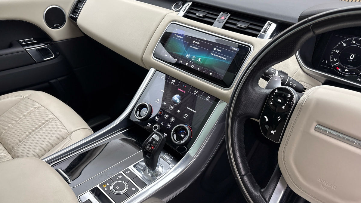 Land Rover Range Rover Sport Image 18
