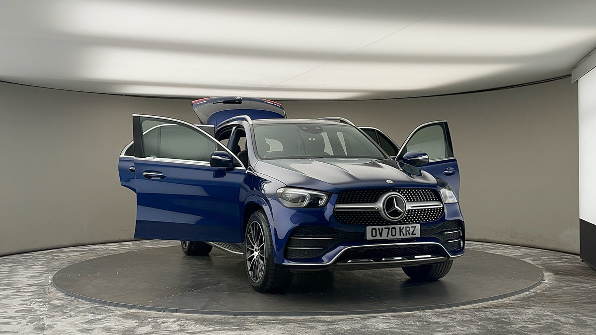 More views of Mercedes-Benz GLE