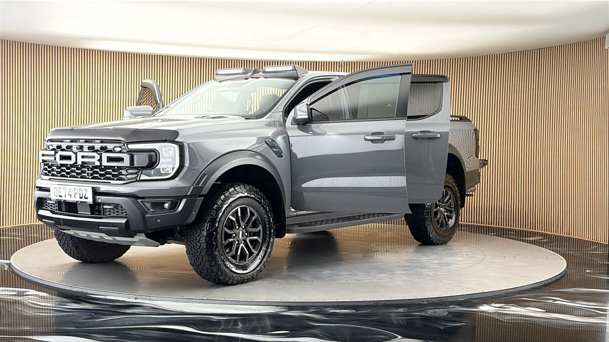 More views of Ford Ranger