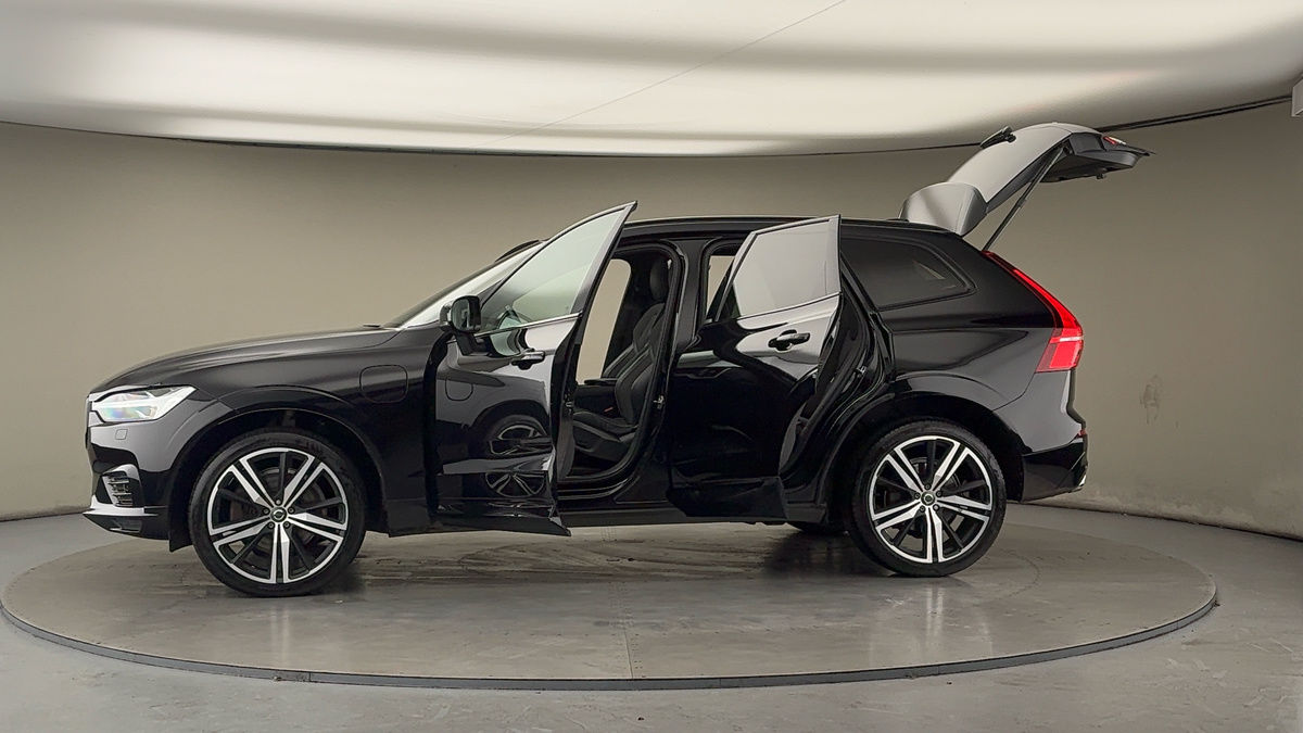 More views of Volvo XC60