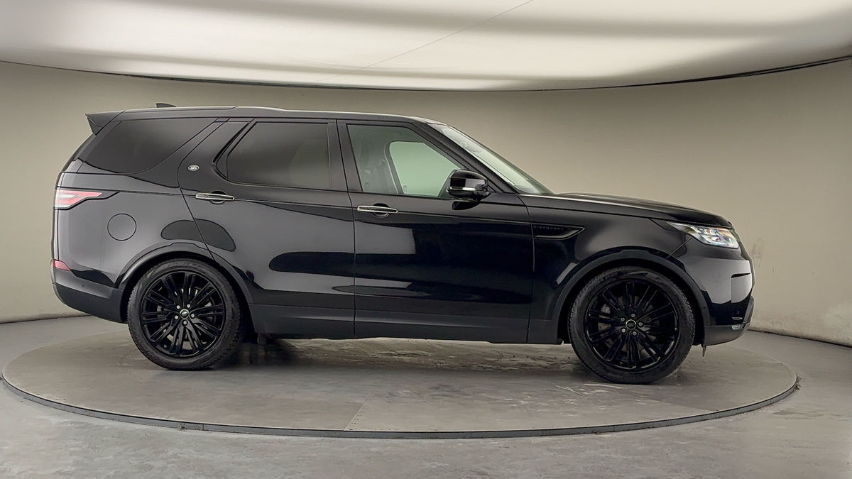 More views of Land Rover Discovery