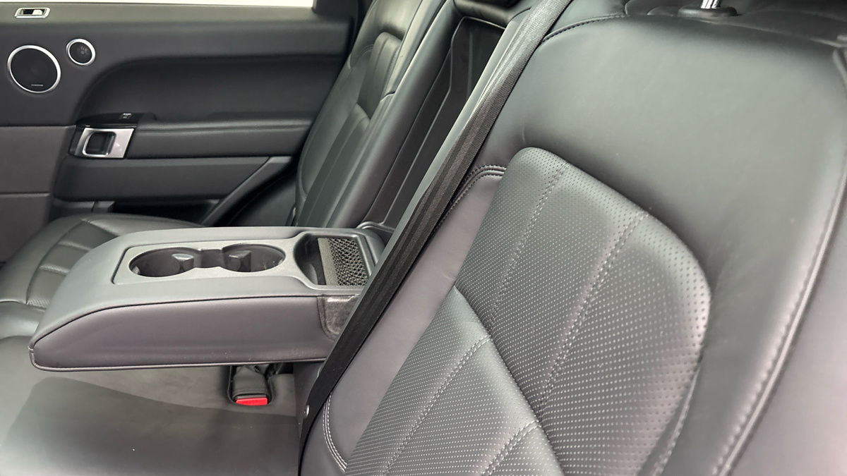 Land Rover Range Rover Sport Image 9