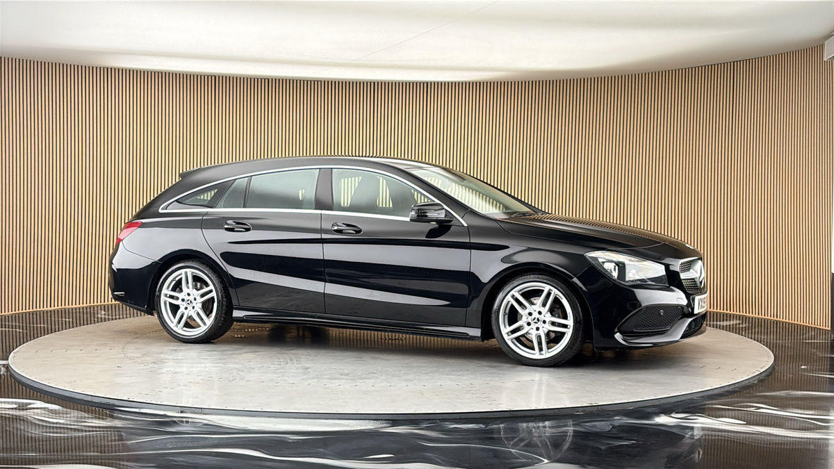 More views of Mercedes-Benz CLA