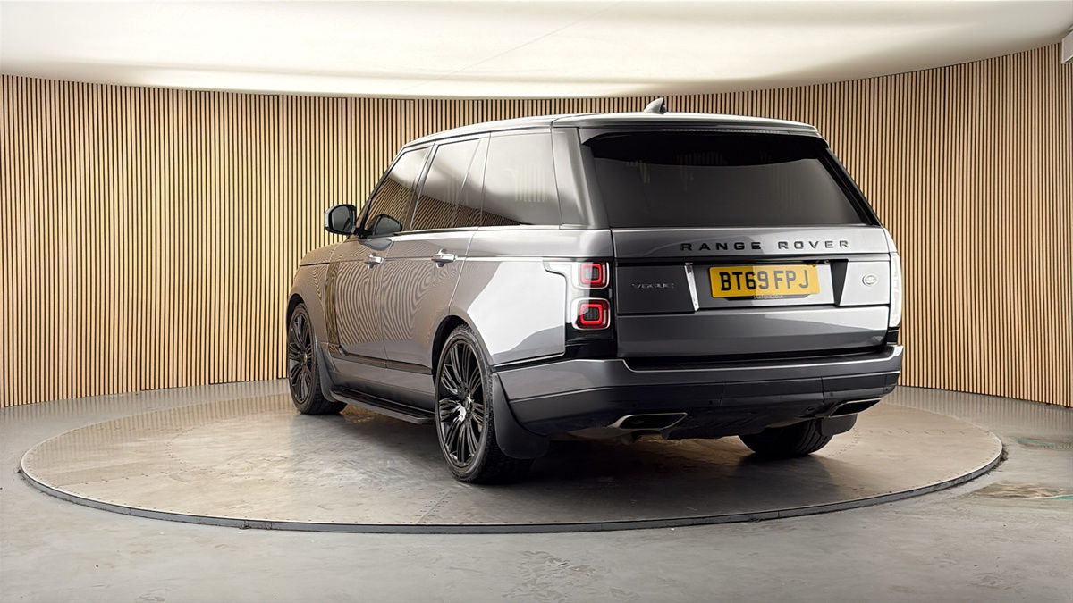 More views of Land Rover Range Rover