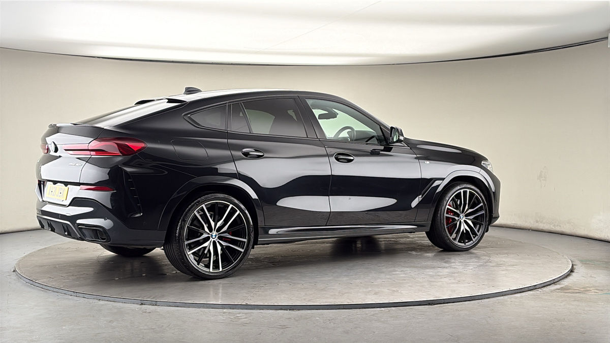 More views of BMW X6