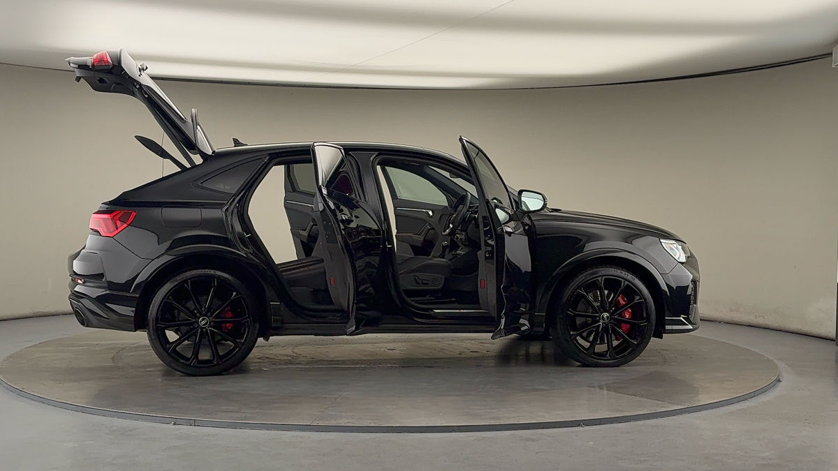 More views of Audi RS Q3