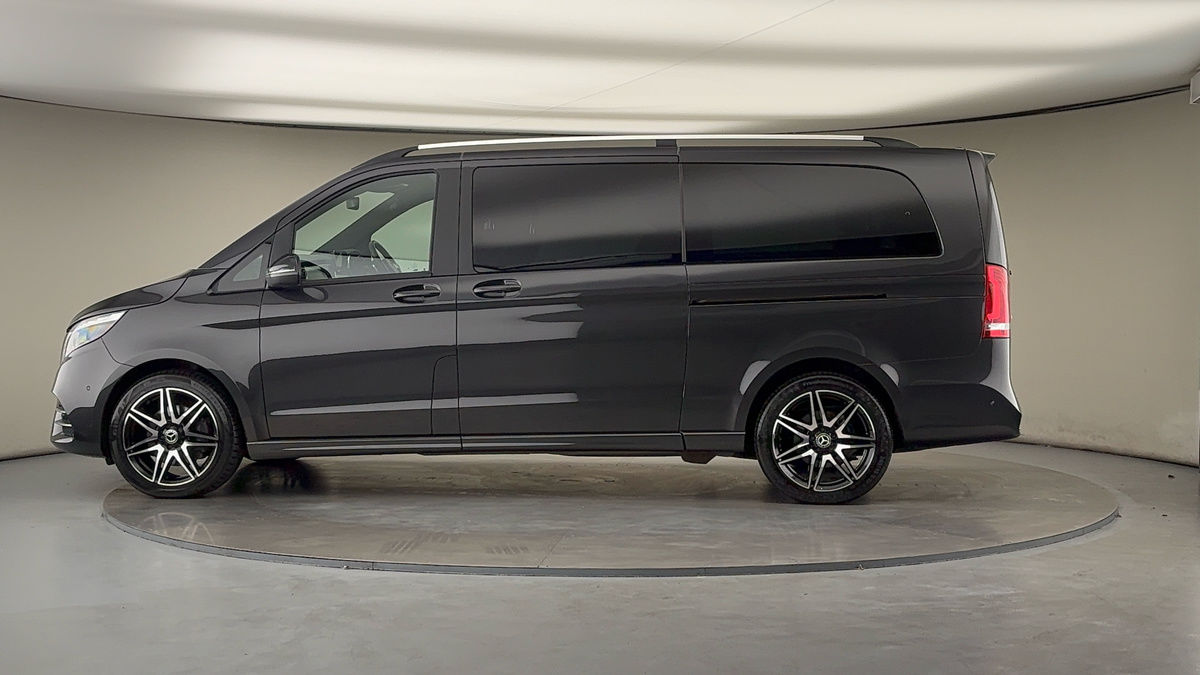 More views of Mercedes-Benz V Class