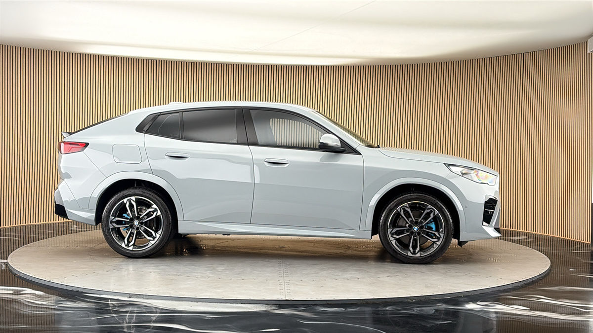 More views of BMW X2
