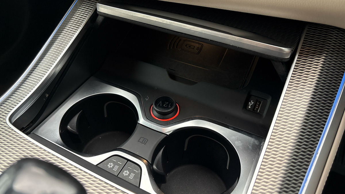 BMW X5 Image 30