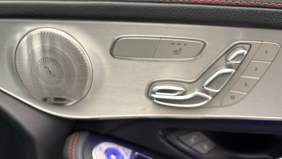 Mercedes-Benz GLC Image 28