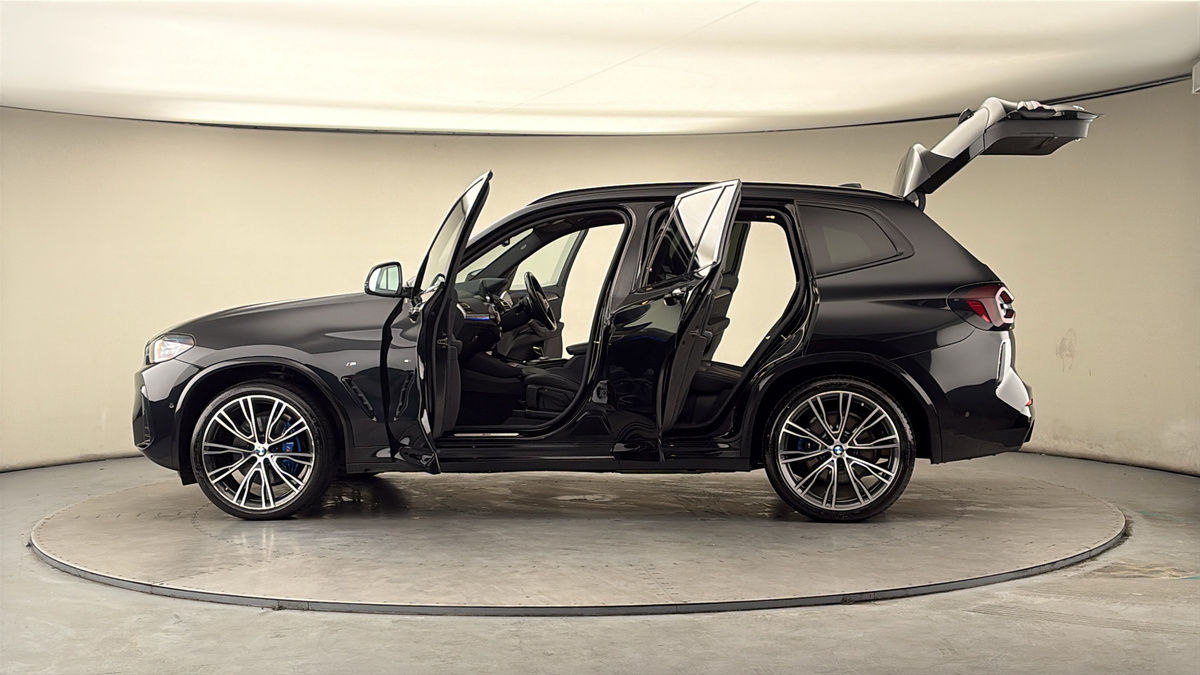 More views of BMW X3