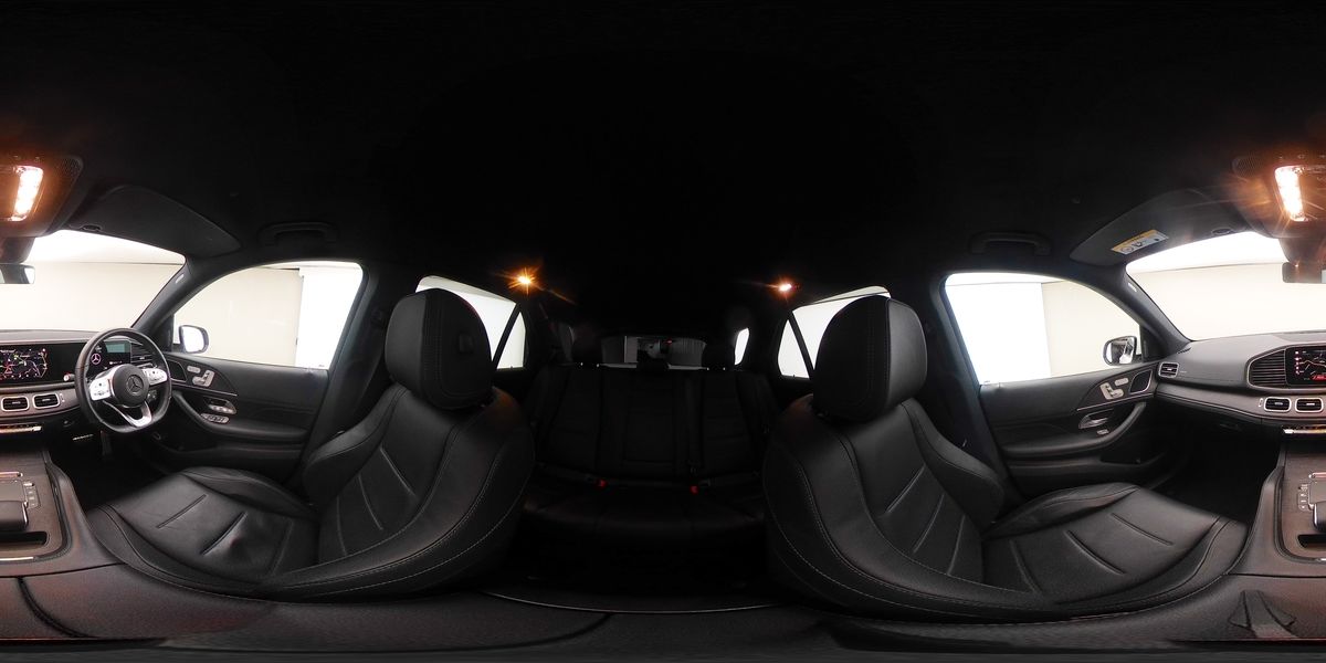 More views of Mercedes-Benz GLE