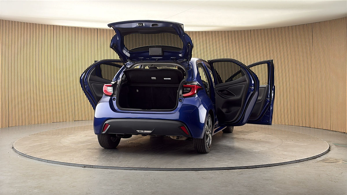 More views of Toyota Yaris
