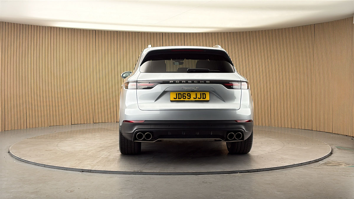 More views of Porsche Cayenne