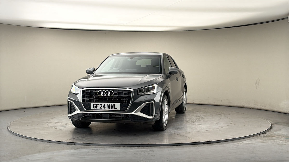 More views of Audi Q2