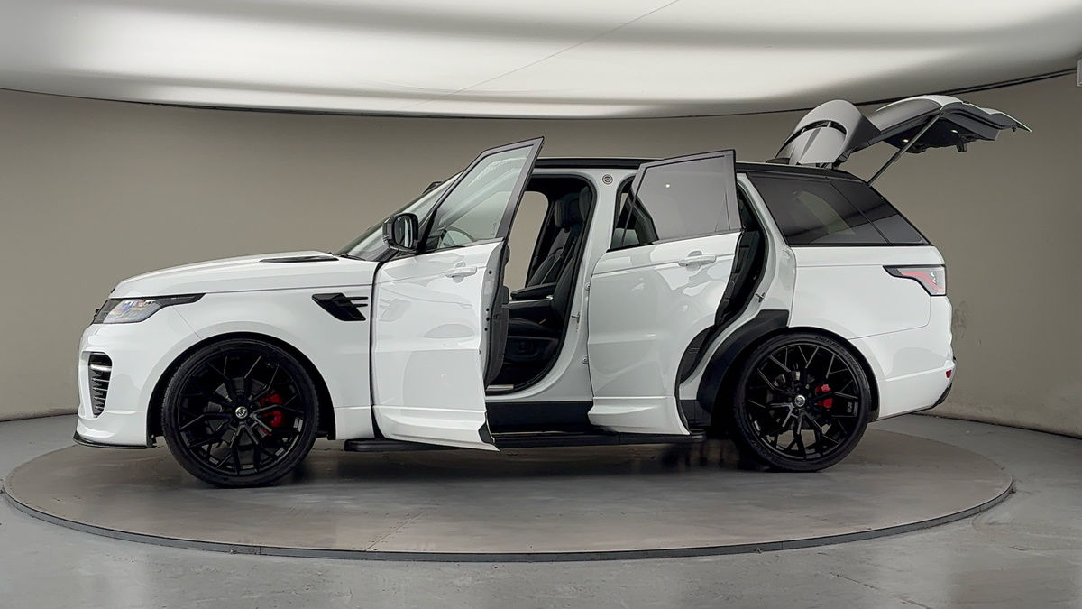 More views of Land Rover Range Rover Sport