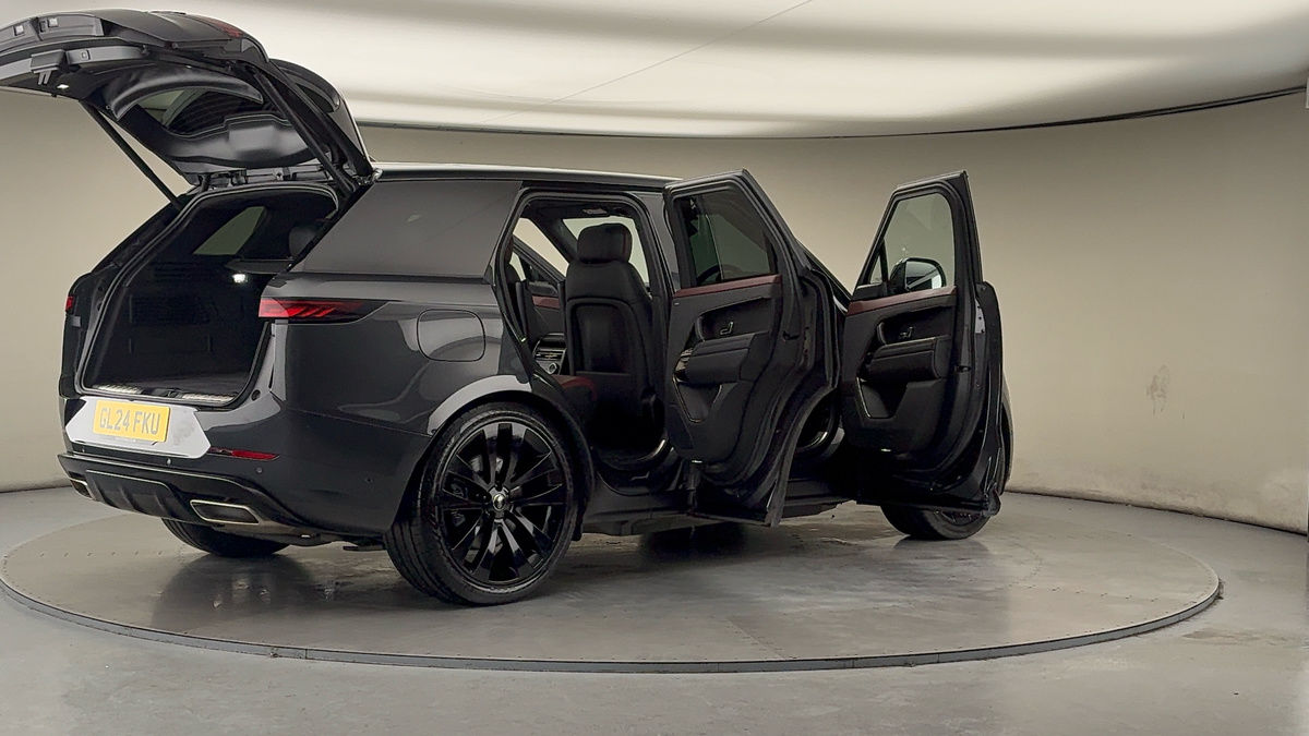 More views of Land Rover Range Rover Sport