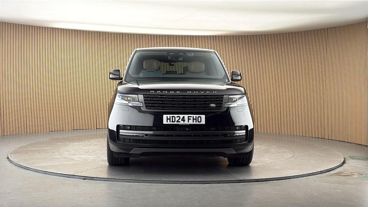 More views of Land Rover Range Rover