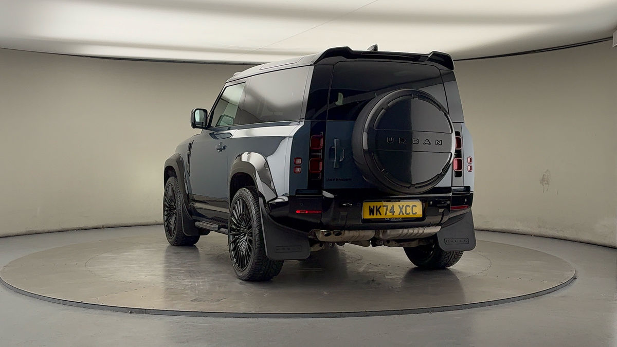 More views of Land Rover Defender 90