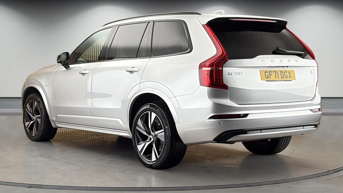 Volvo XC90 Image 2