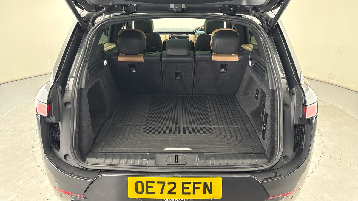 Land Rover Range Rover Sport Image 11