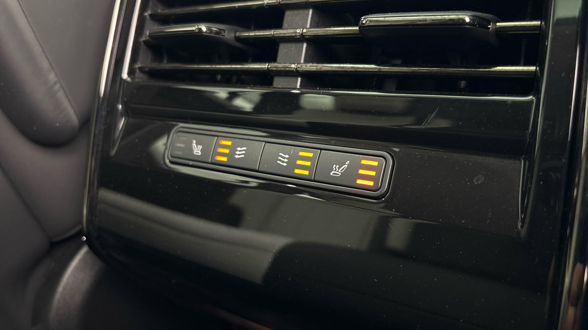 Land Rover Range Rover Sport Urban Image 52