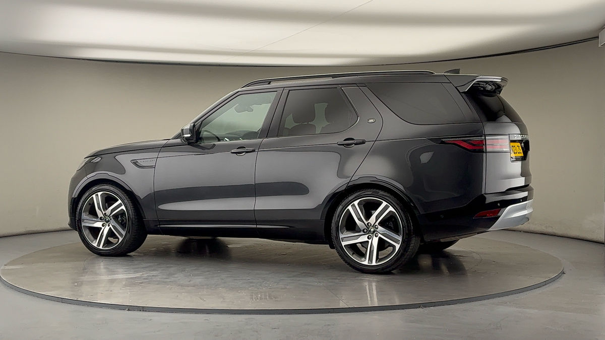 More views of Land Rover Discovery