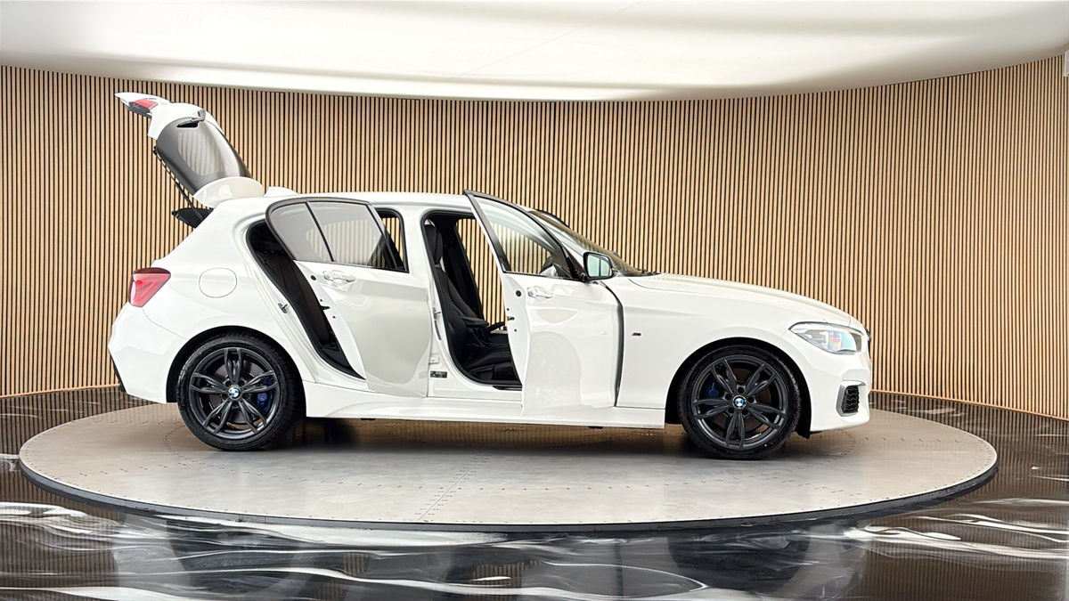More views of BMW 1 Series