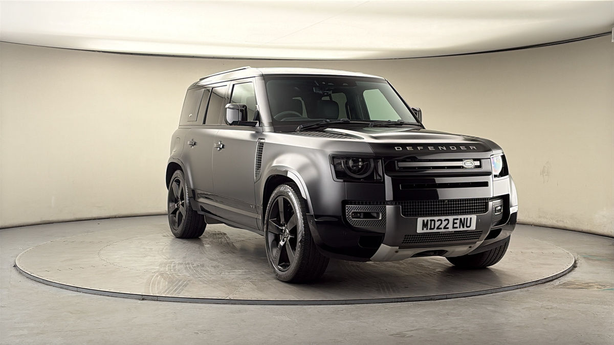 More views of Land Rover Defender 110