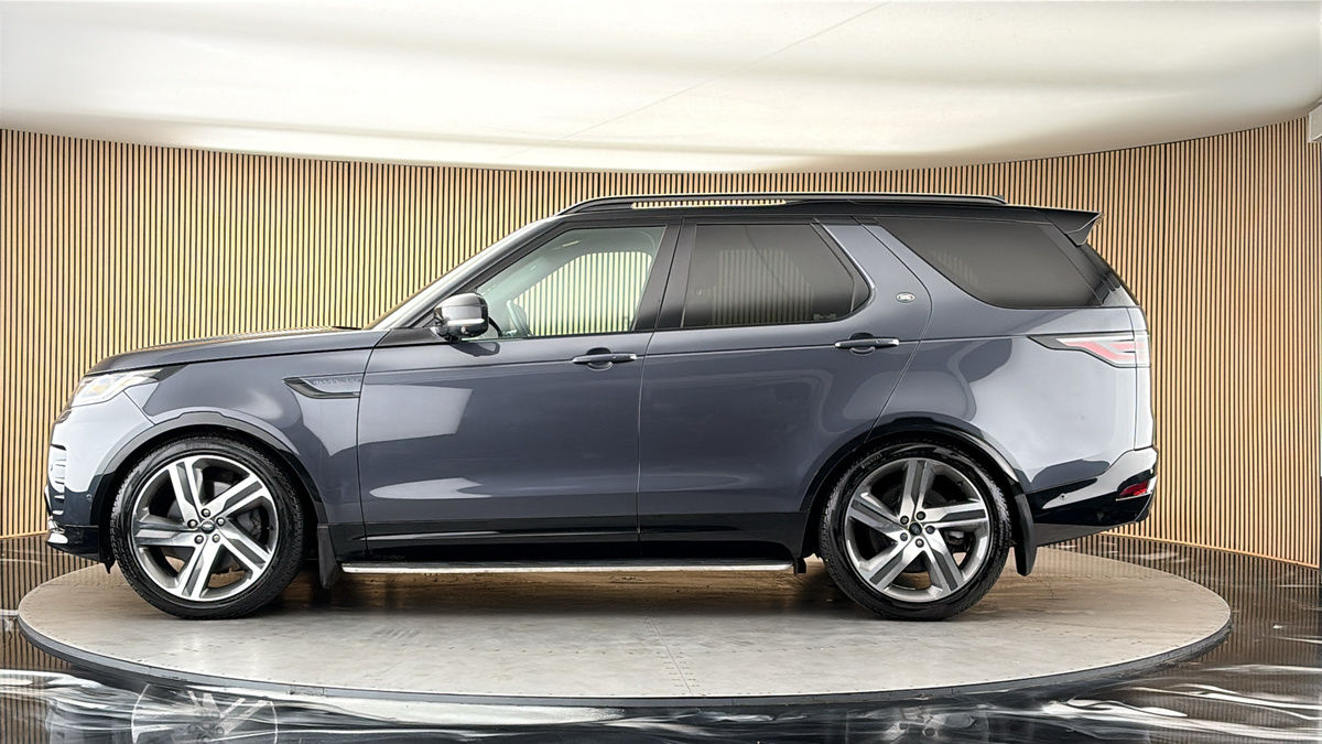 Land Rover Discovery Image 15
